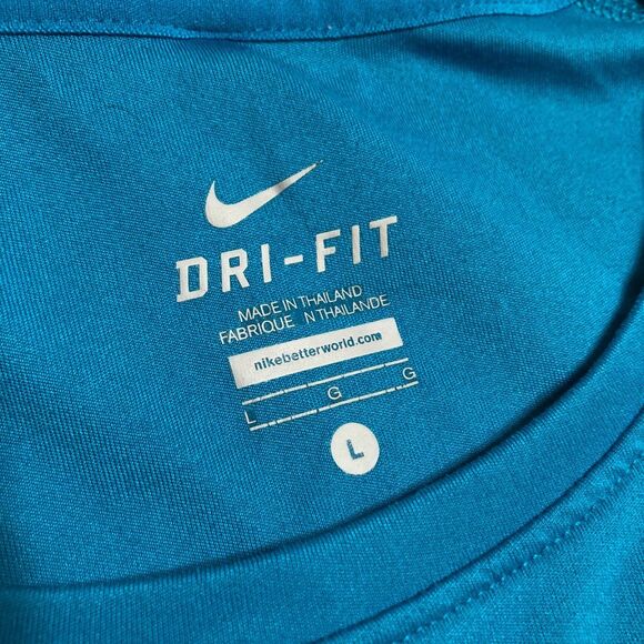 Nike Dri Fit Athletic Long Sleeve Shirt Size Large Reflective Sleeves - Picture 7 of 10